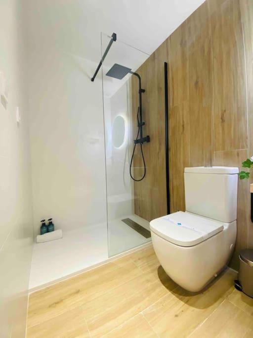 Nice & Cozy Flat Close The Beach บาเลนเซีย ภายนอก รูปภาพ
