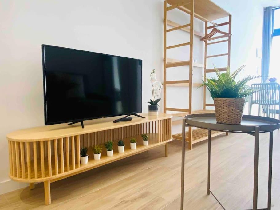 Nice & Cozy Flat Close The Beach บาเลนเซีย ภายนอก รูปภาพ