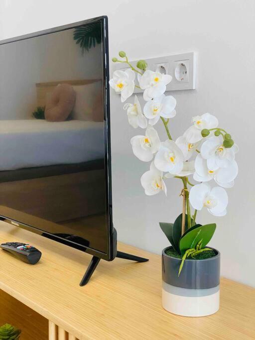 Nice & Cozy Flat Close The Beach บาเลนเซีย ภายนอก รูปภาพ